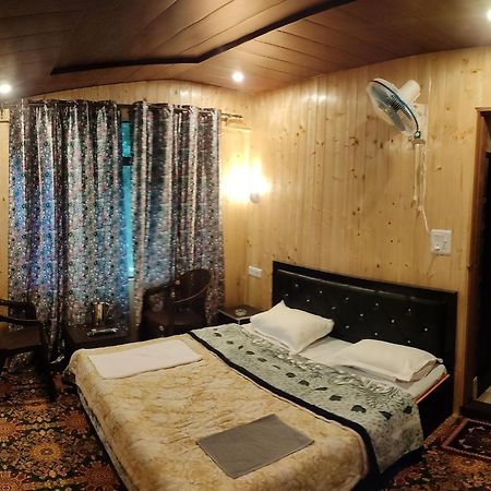 Dream River Resort Pahalgām Eksteriør billede