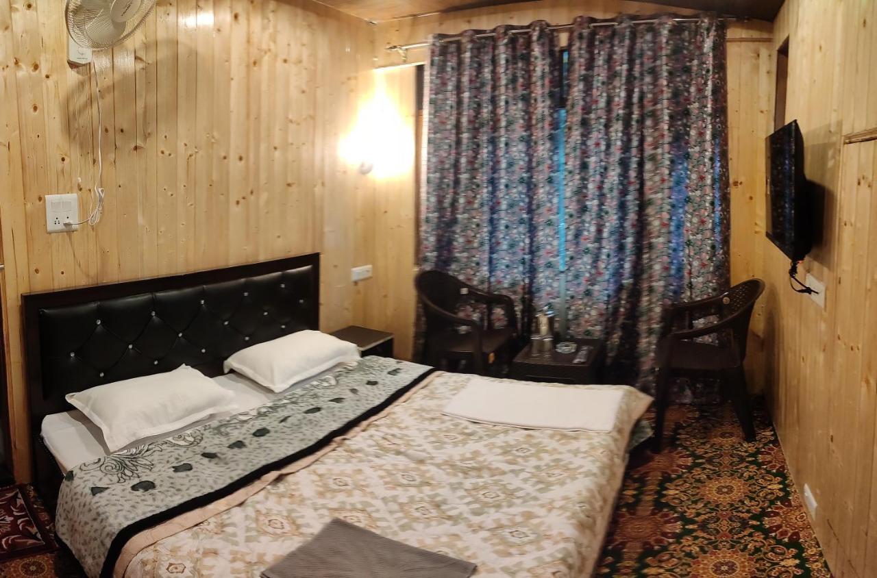 Dream River Resort Pahalgām Eksteriør billede