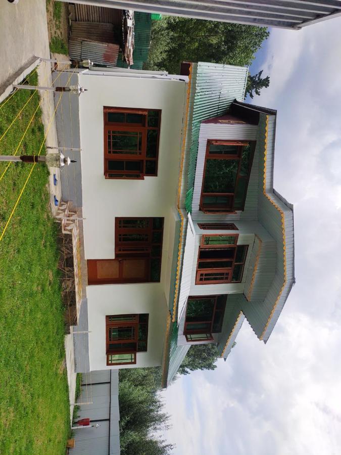 Dream River Resort Pahalgām Eksteriør billede